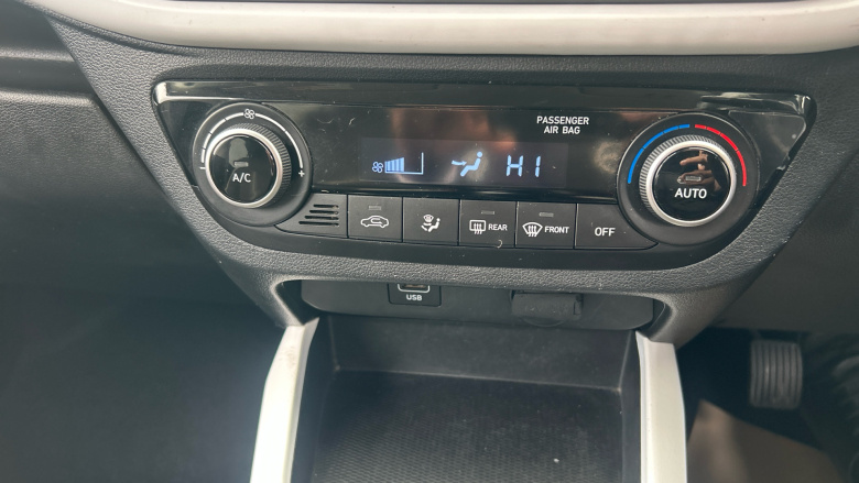 Hyundai i10 1.2 MPi Premium 5dr Petrol Hatchback